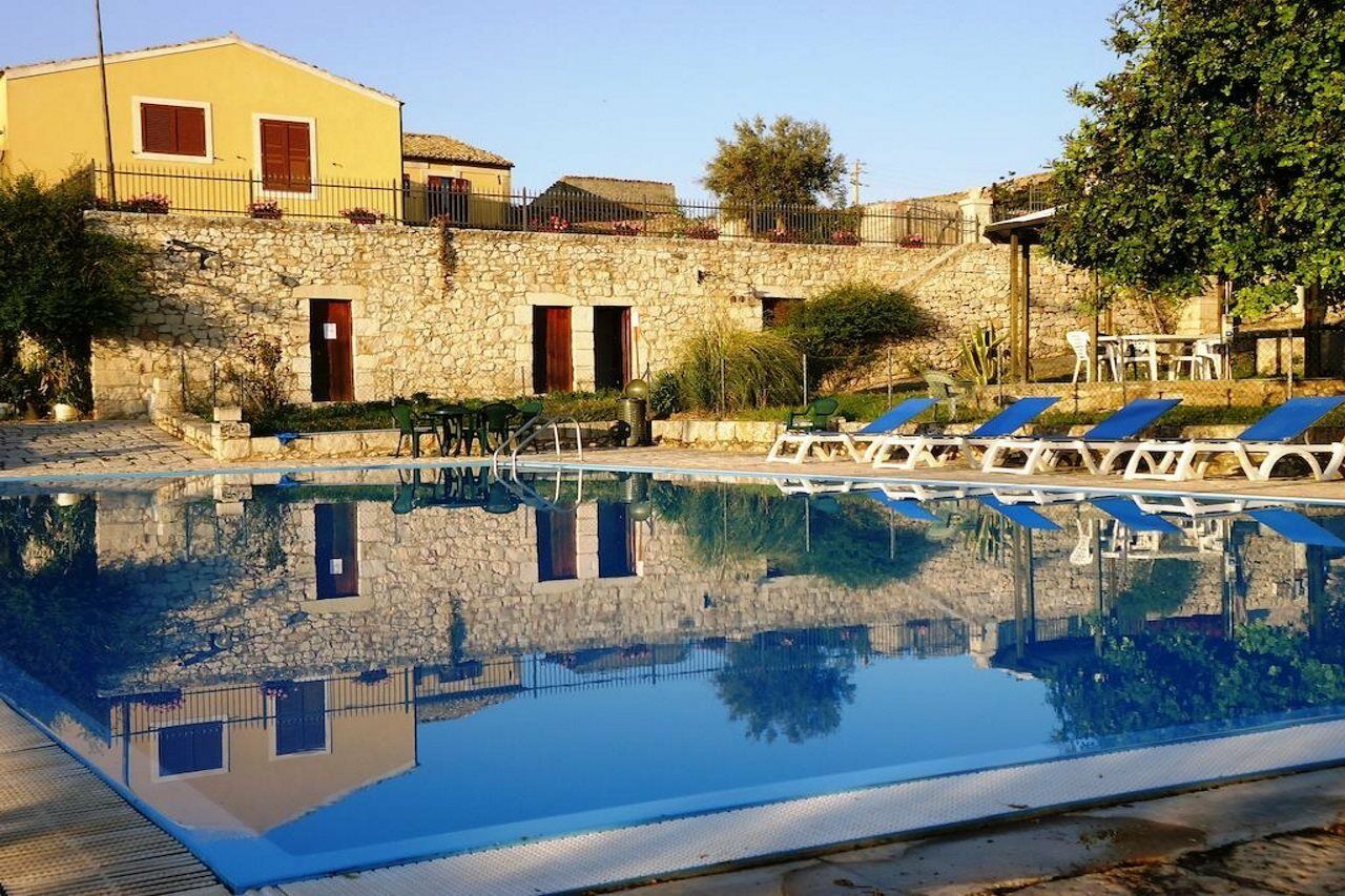 Agriturismo Tenuta Margitello Comiso Exterior photo