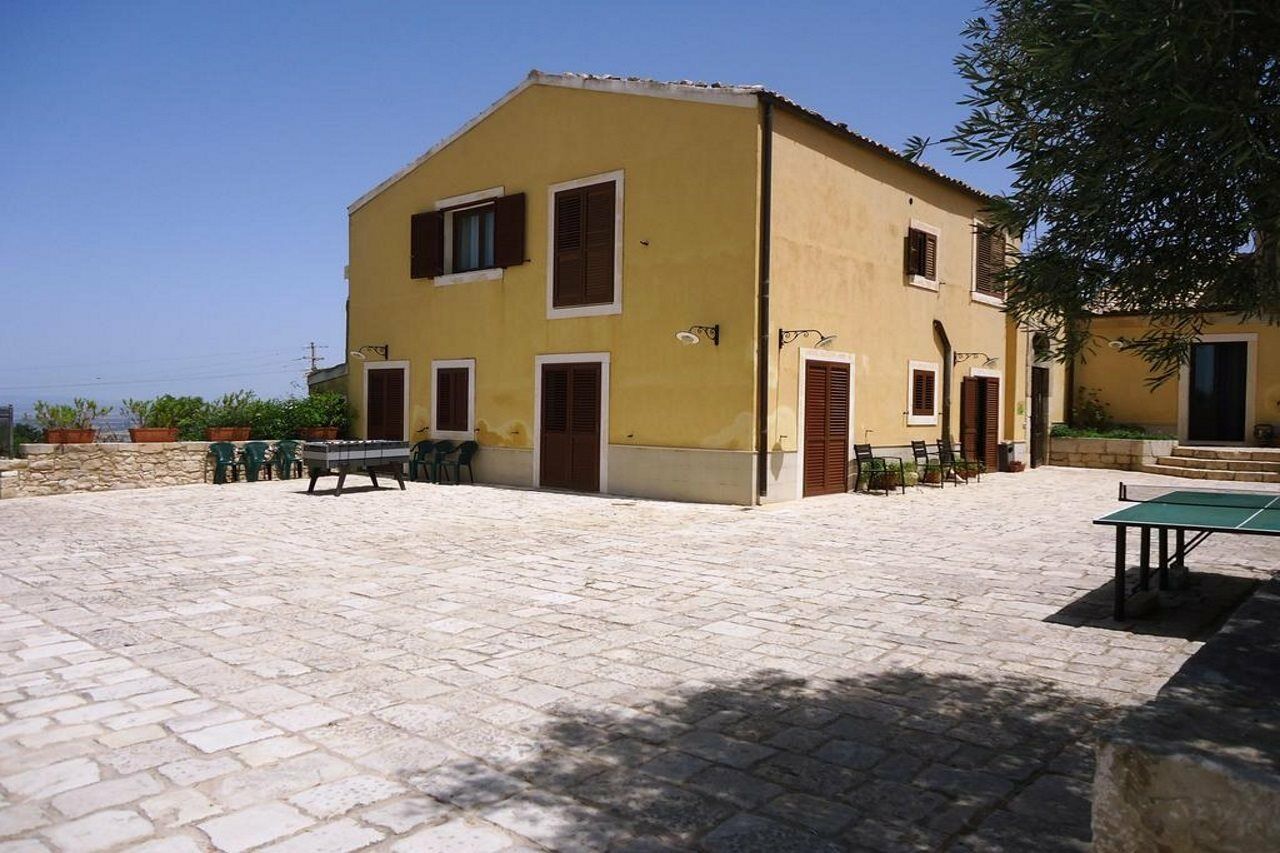 Agriturismo Tenuta Margitello Comiso Exterior photo